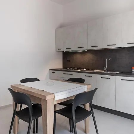 Casa Di Nonna Apartment *